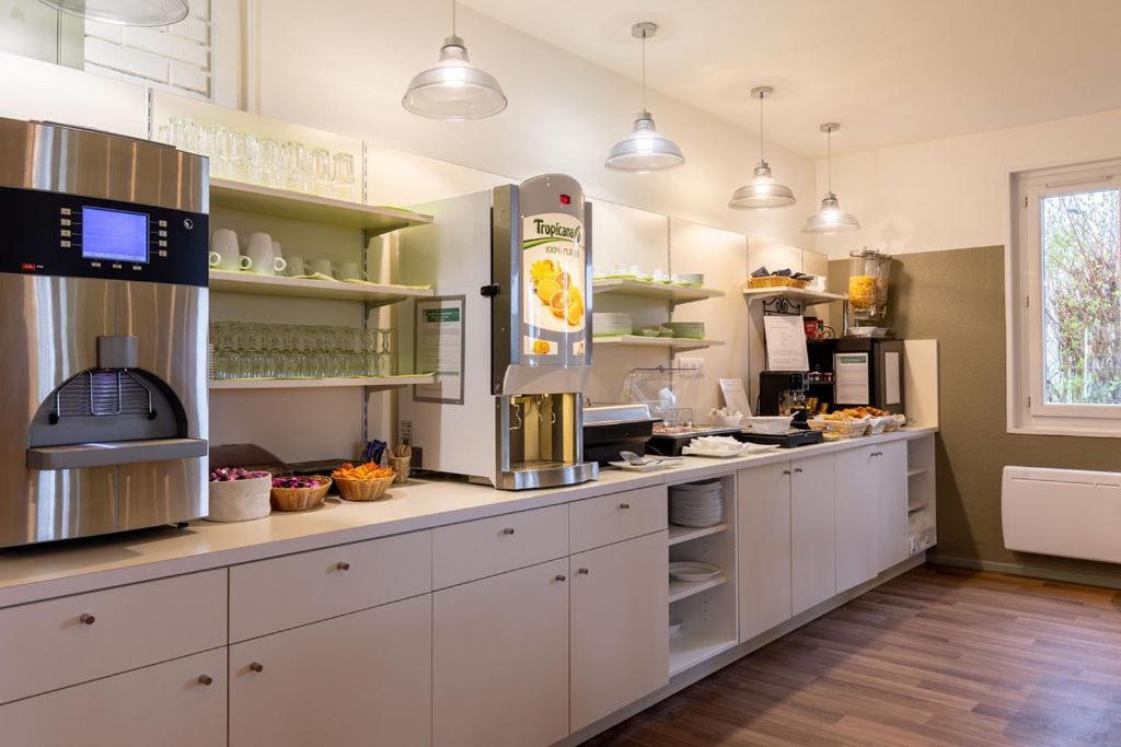 Sure Hotel By Best Western Plaisir Εξωτερικό φωτογραφία