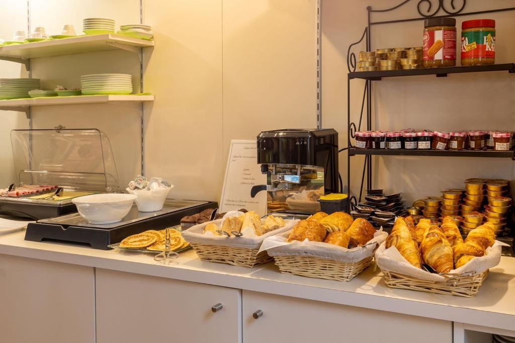 Sure Hotel By Best Western Plaisir Εξωτερικό φωτογραφία