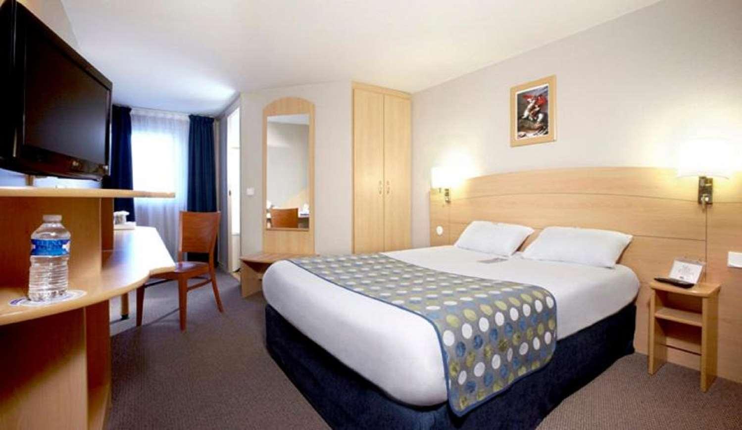 Sure Hotel By Best Western Plaisir Εξωτερικό φωτογραφία